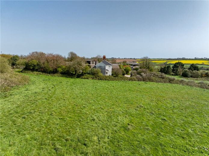 3 bedroom house, Tregony, Truro TR2 - Available