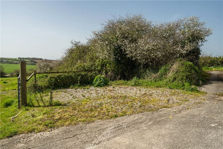 3 bedroom cottage, Tregony, Truro TR2 - Available