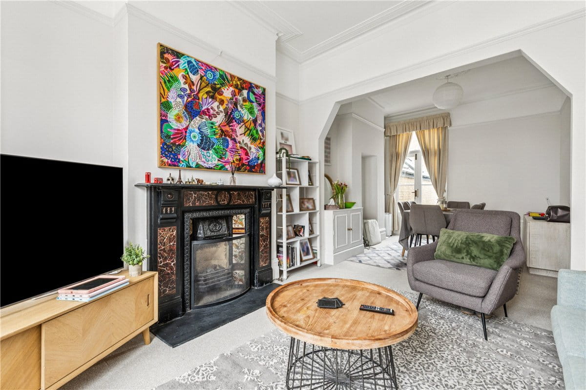 5 bedroom house, Cathles Road, London SW12 - Available