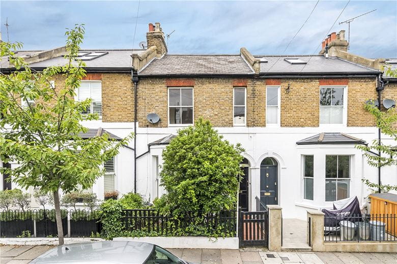 3 bedroom house, Nottingham Road, London SW17