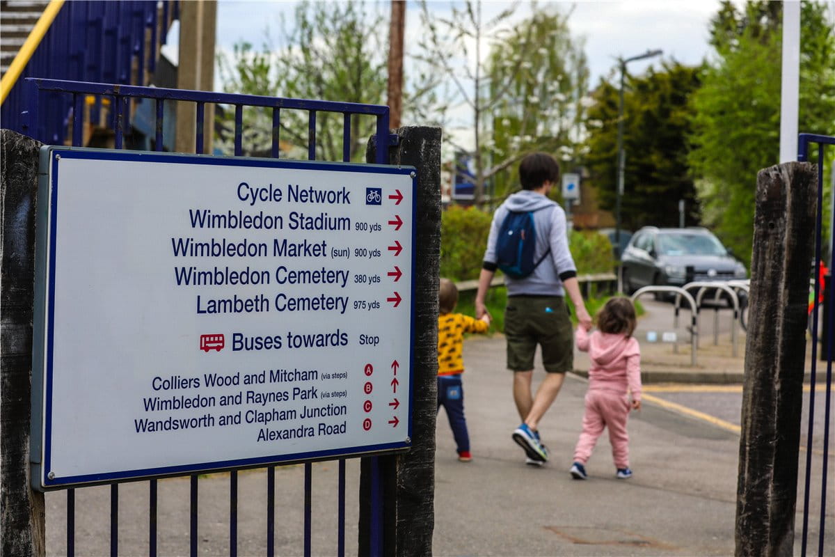 2 bedroom flat, Greyhound Parade, Wimbledon Grounds, London SW17 - Available