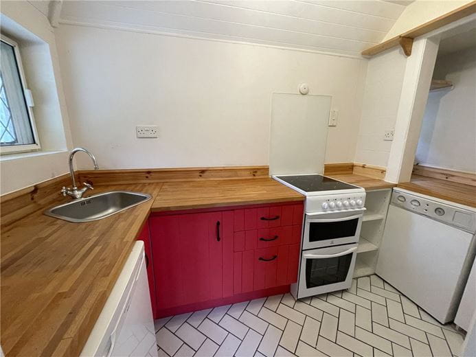 2 bedroom bungalow, Gangbridge Lane, St Mary Bourne SP11