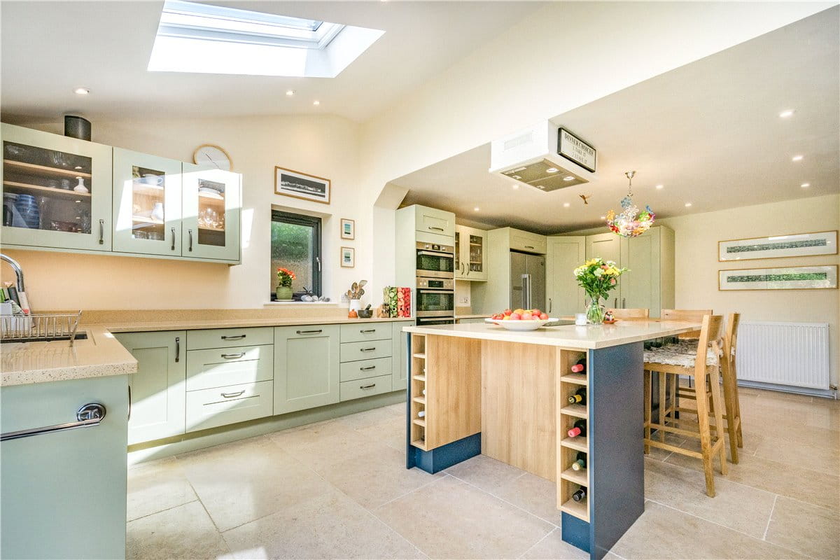 6 bedroom house, Stoke Lane, St Mary Bourne SP11 - Available