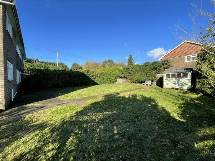 3 bedroom house, Stoke Charity Road, Kings Worthy SO21