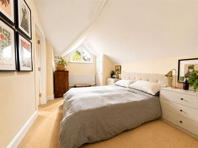 3 bedroom flat, Little Minster Street, Winchester SO23