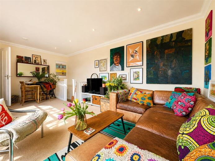 3 bedroom flat, Little Minster Street, Winchester SO23