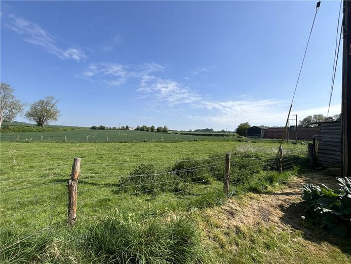 3 bedroom house, Weston Lane, Weston Colley SO21