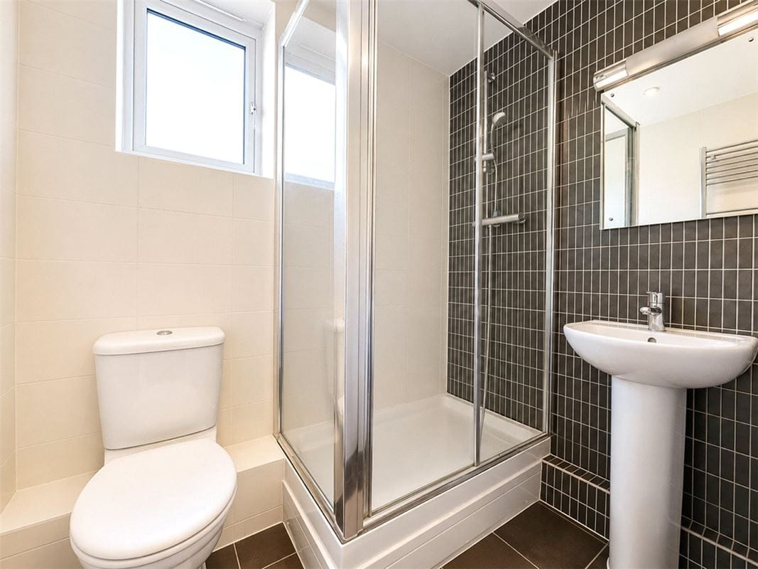 2 bedroom flat, Fraser Gardens, Winchester SO22