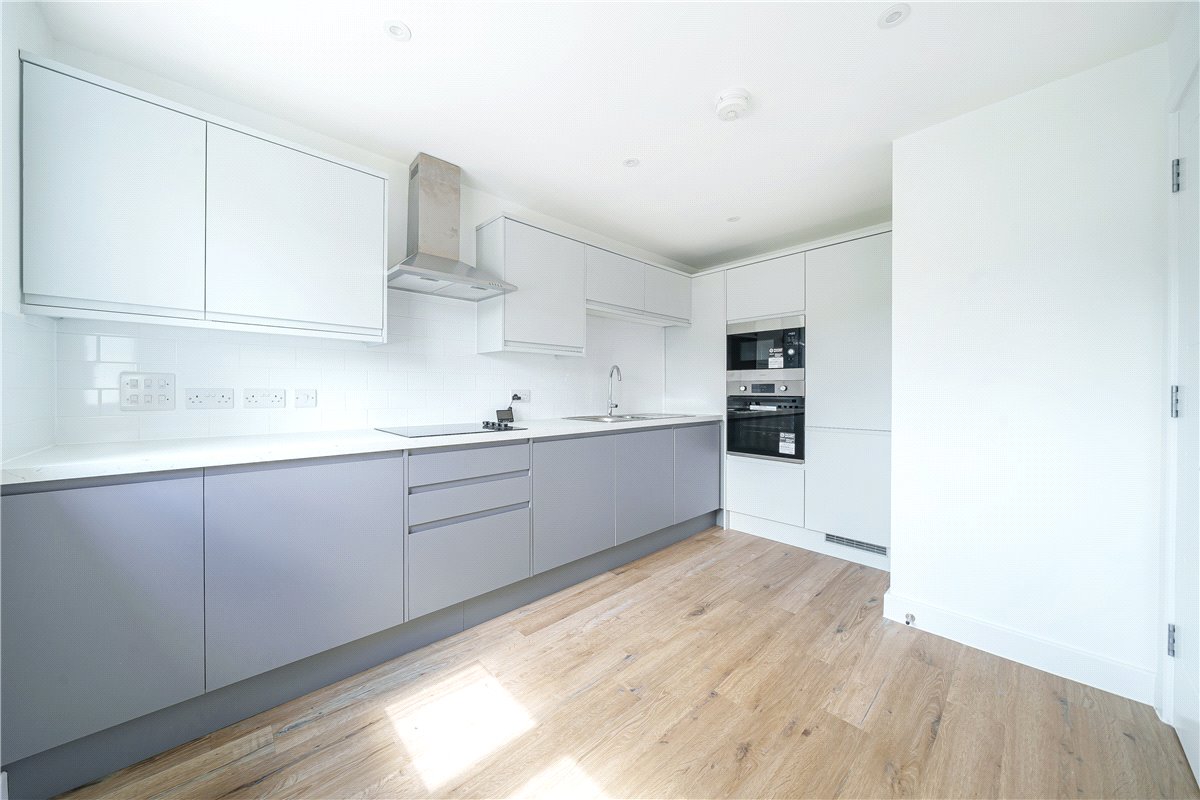 2 bedroom house, Hammonds Green, Totton SO40 - Available