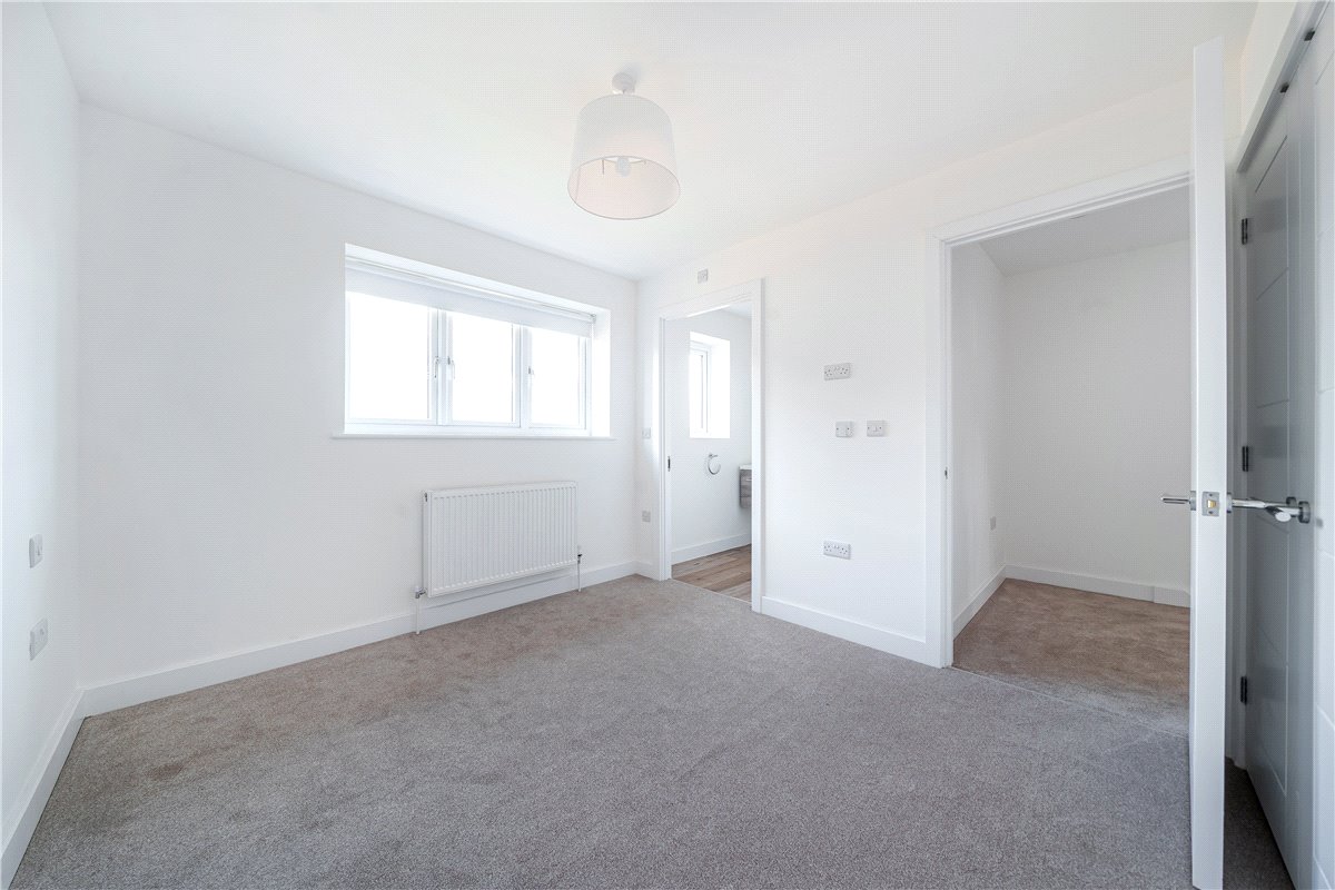 2 bedroom house, Hammonds Green, Totton SO40 - Available