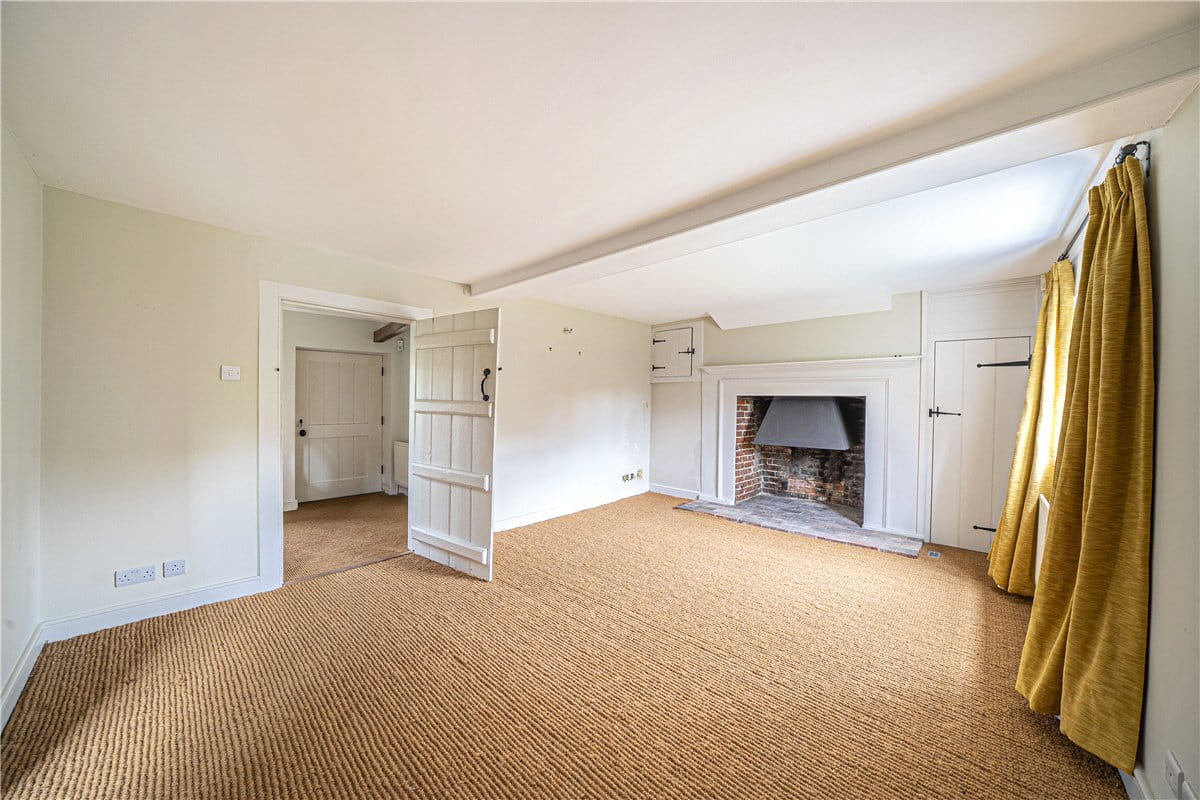 4 bedroom house, North Park Farm, Little Somborne SO20 - Available