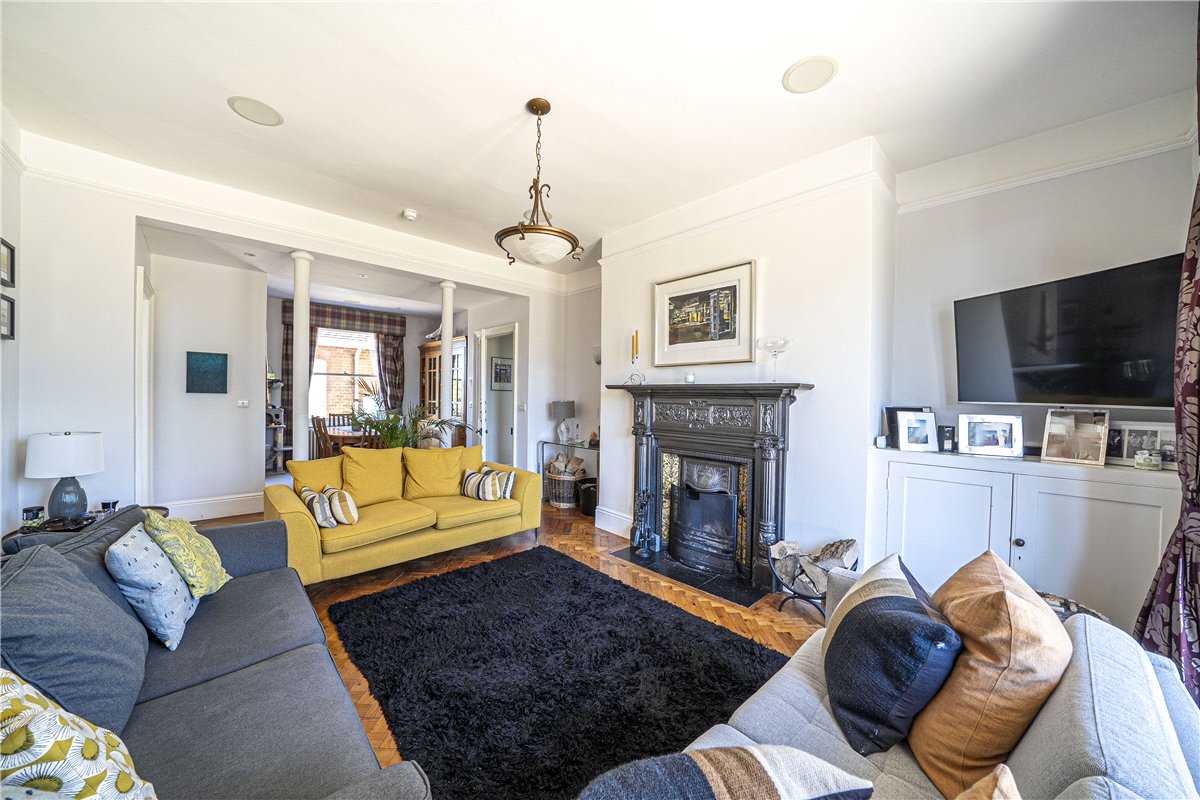 4 bedroom house, Fullerton, Andover SP11 - Let Agreed