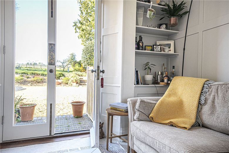 4 bedroom house, Fullerton, Andover SP11 - Let Agreed