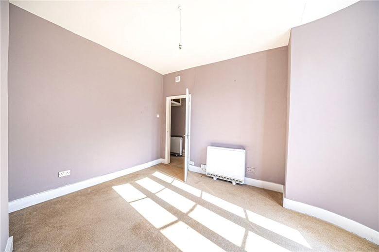 1 bedroom flat, Eastgate Street, Winchester SO23 - Sold STC