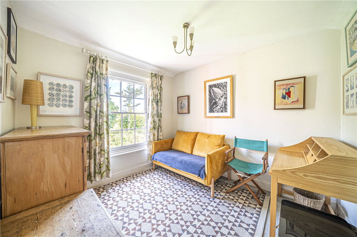 4 bedroom house, Rookery Lane, Broughton SO20 - Available