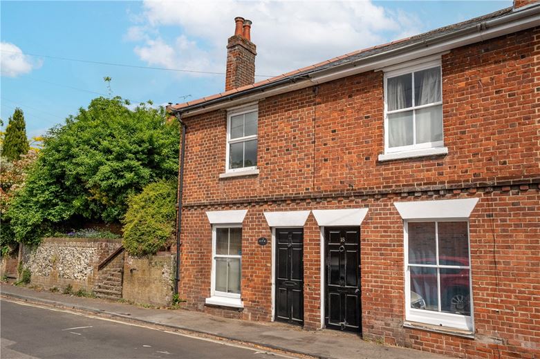 2 bedroom house, Wharf Hill, Winchester SO23 - Available