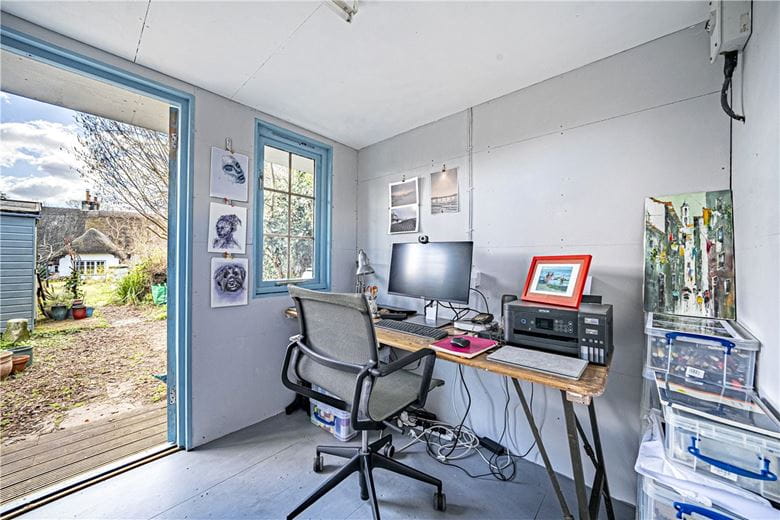 1 bedroom house, Duke Street, Micheldever SO21 - Sold STC