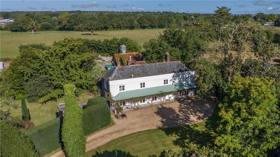 5 bedroom house, Newlands Lane, Denmead PO7 - Available