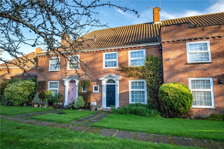 4 bedroom house, Kingsgate Road, Winchester SO23 - Available