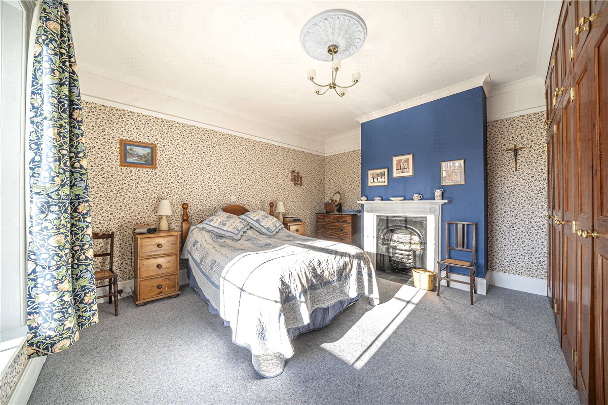 4 bedroom house, Bell Street, Whitchurch RG28 - Sold