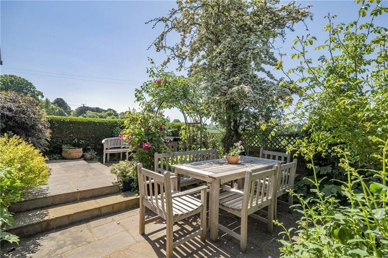 4 bedroom house, Woodlands, Bramdean SO24 - Available