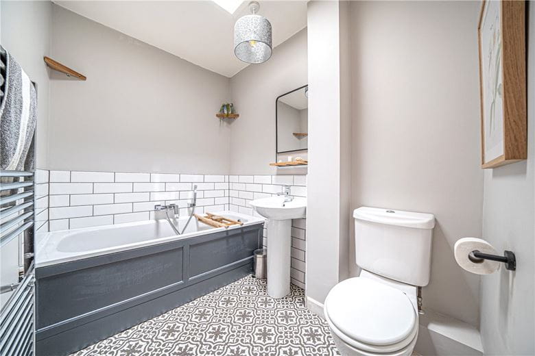 2 bedroom house, Parchment Street, Winchester SO23 - Sold