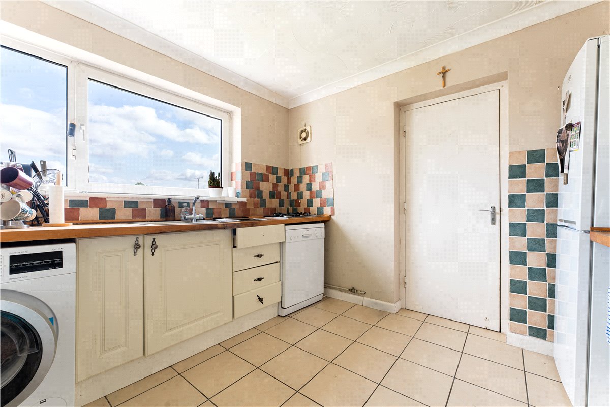 3 bedroom house, Winslade Road, Winchester SO22 - Sold STC