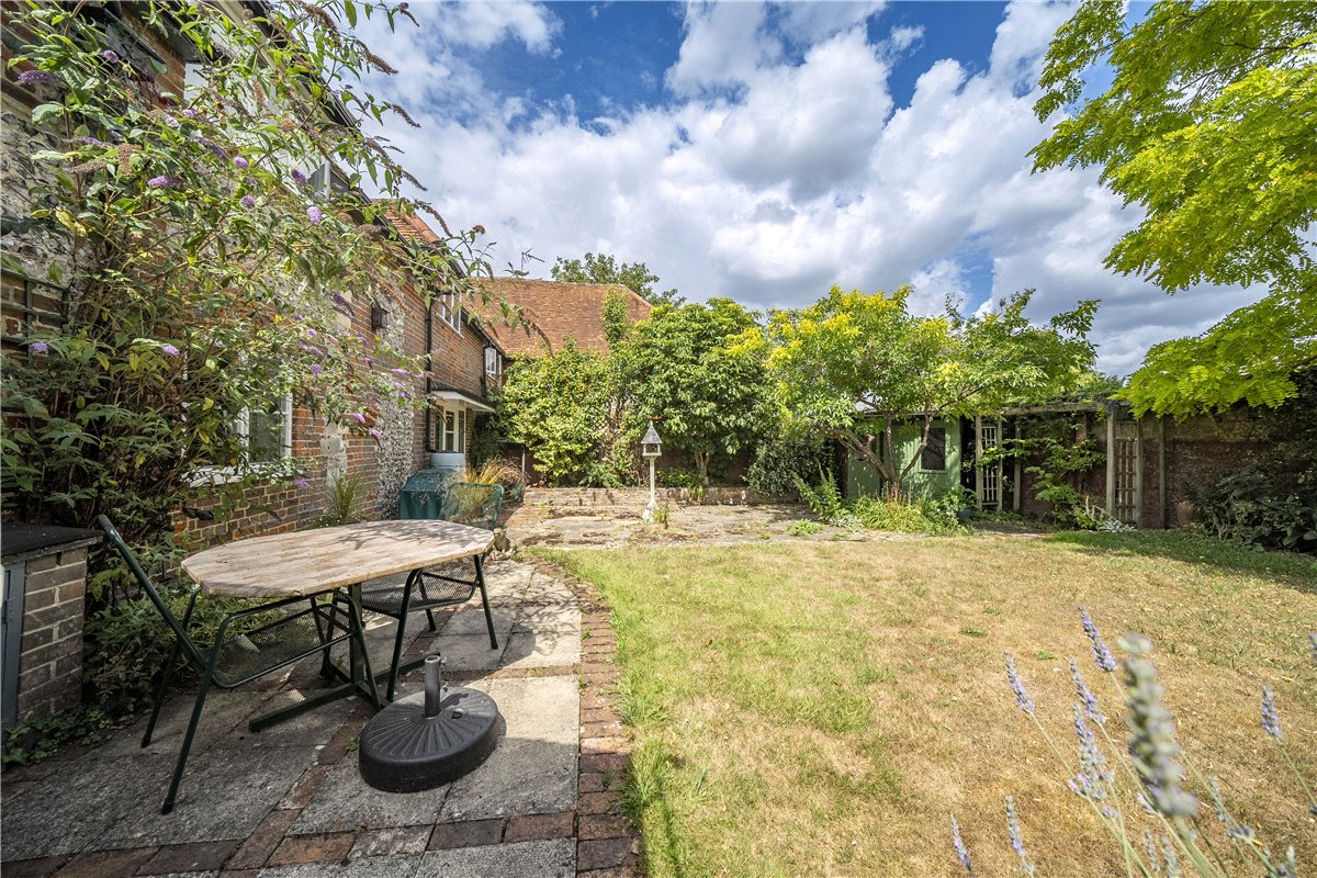 5 bedroom house, Kings Somborne, Stockbridge SO20 - Sold STC