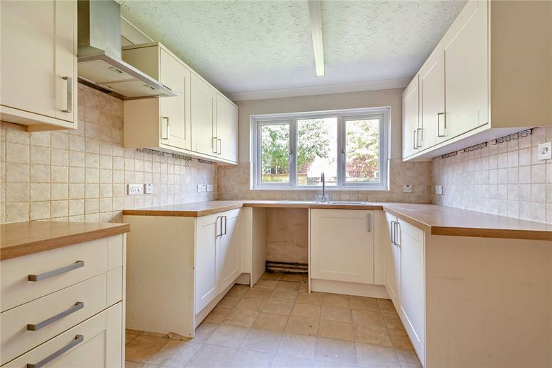 4 bedroom house, Pantheon Road, Chandler's Ford SO53 - Sold