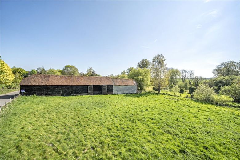 4 bedroom house, Farley Street, Nether Wallop SO20 - Available