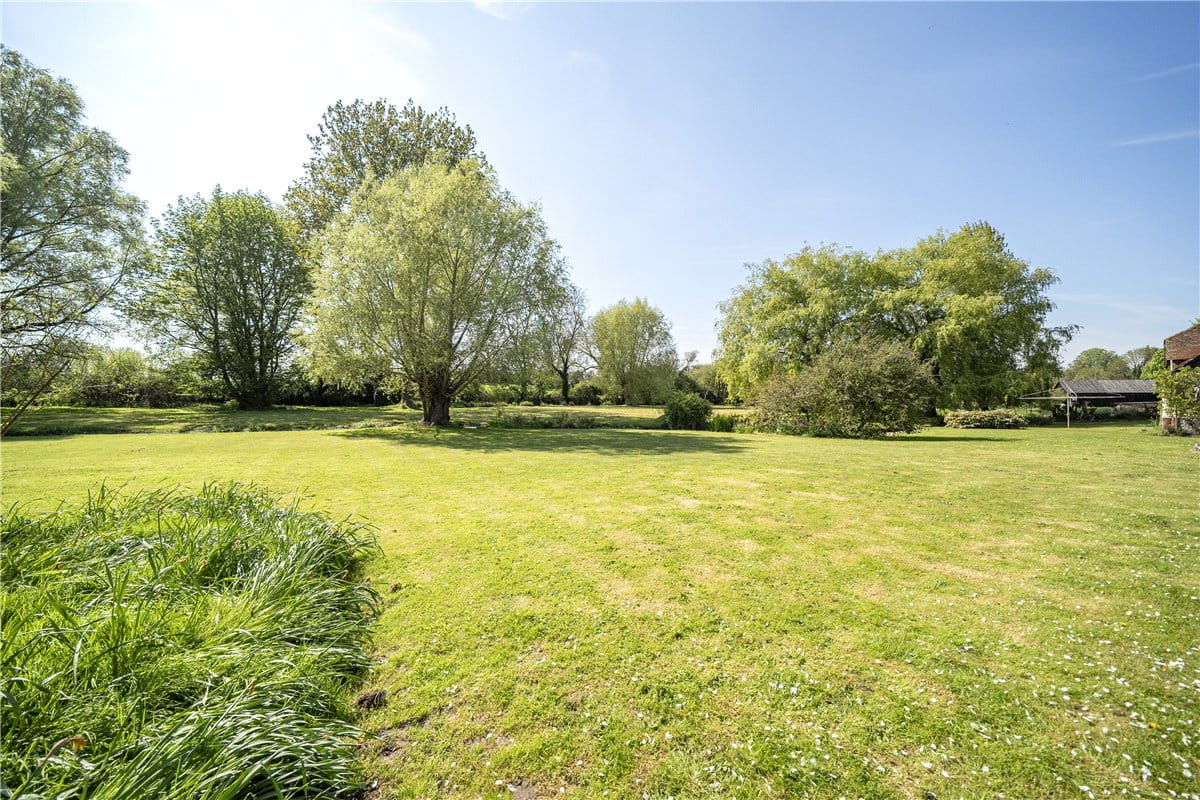 4 bedroom house, Farley Street, Nether Wallop SO20 - Available