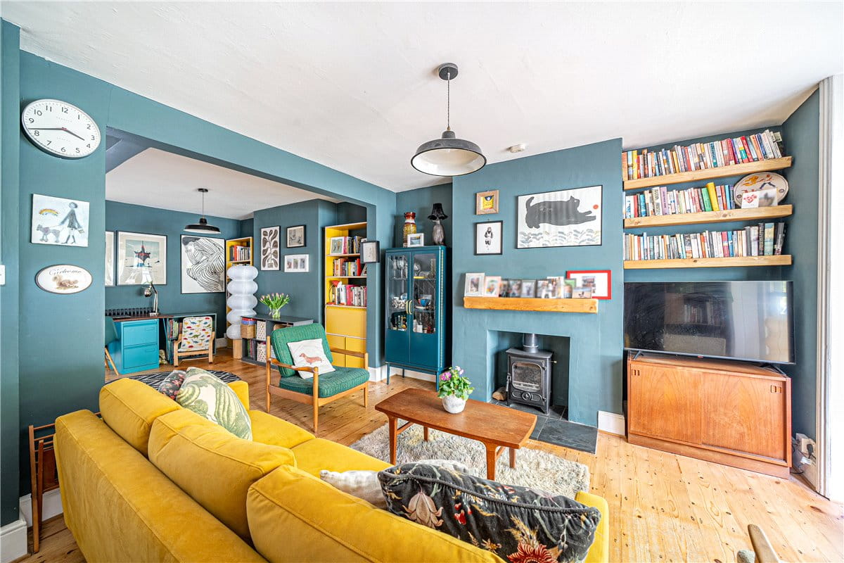 2 bedroom house, Edward Terrace, Sun Lane SO24 - Sold