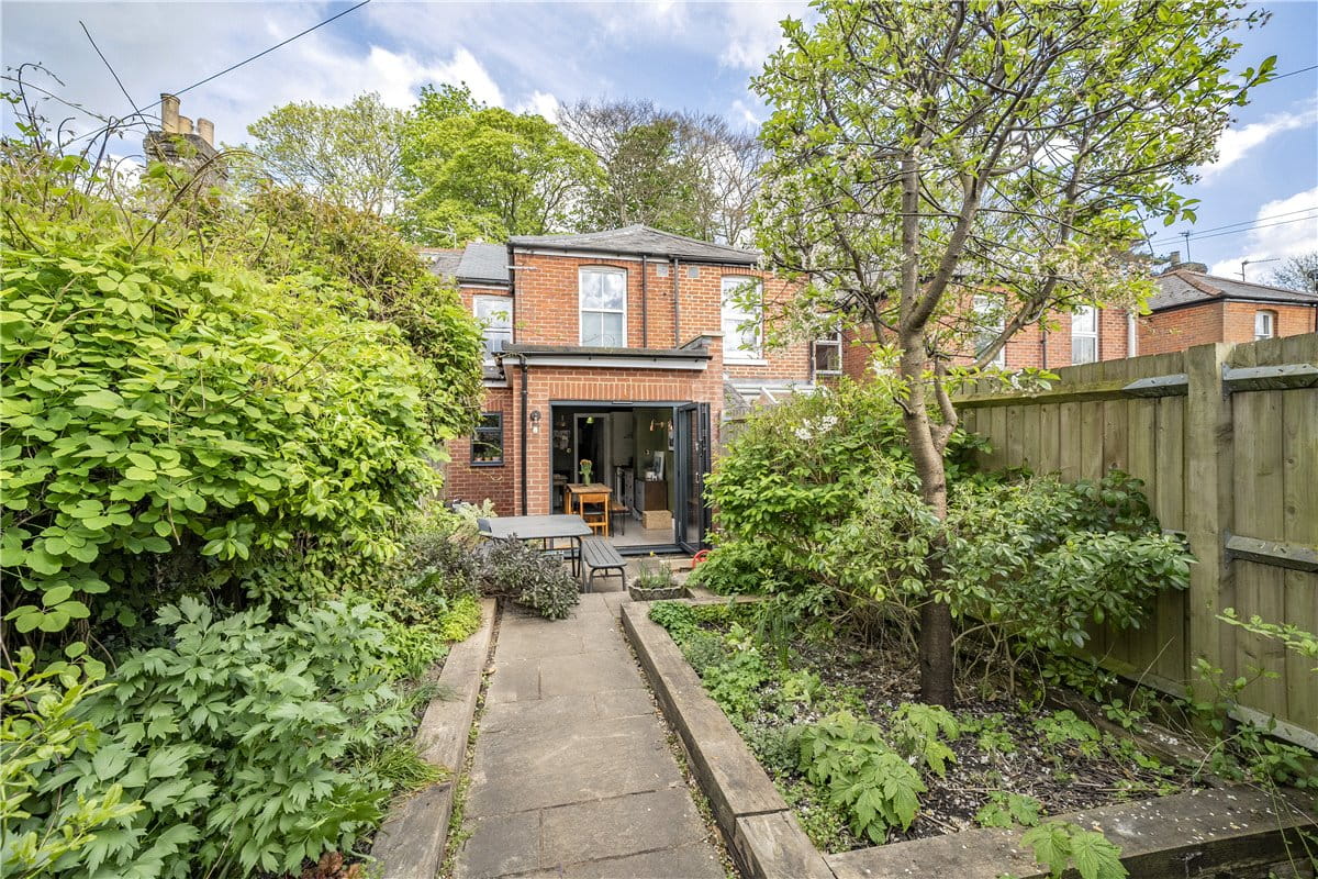 2 bedroom house, Edward Terrace, Sun Lane SO24 - Sold