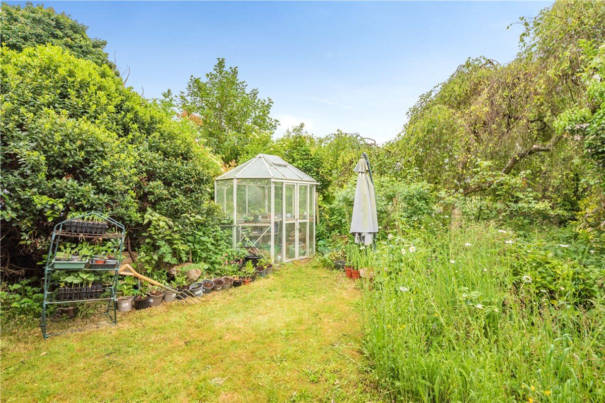 2 bedroom house, Crawley, Winchester SO21 - Sold