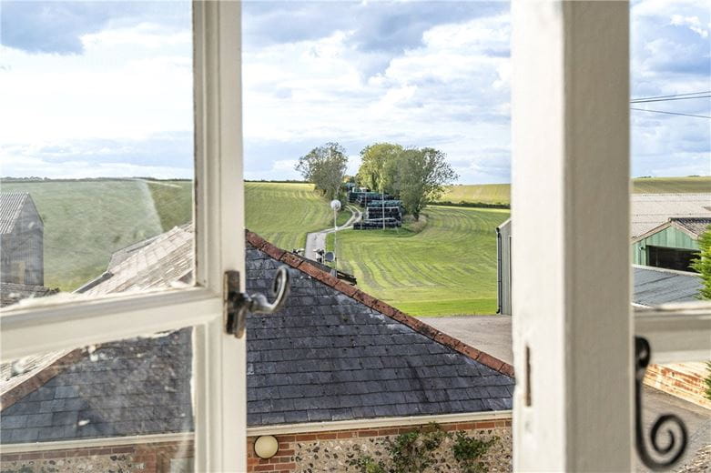 2 bedroom cottage, Kilmeston, Alresford SO24 - Sold STC