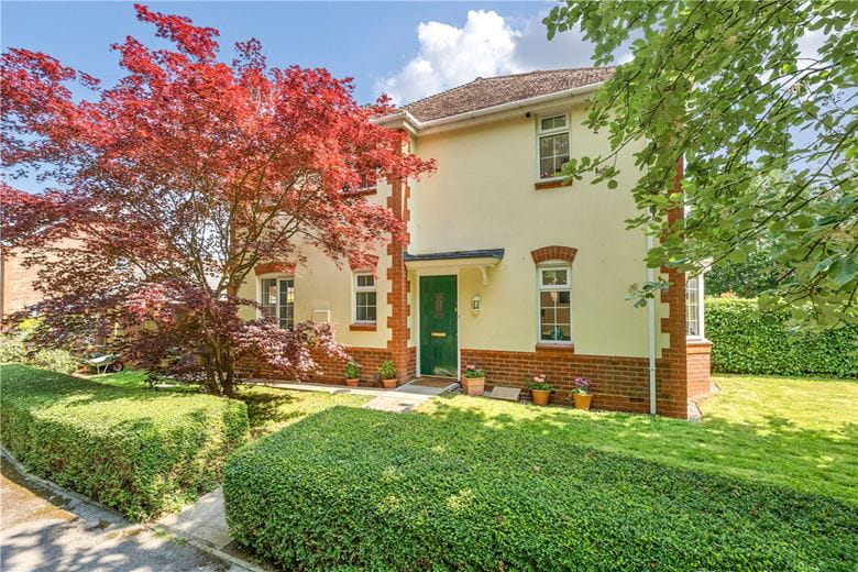 3 bedroom , Burgage Field, Whitchurch RG28 - Available