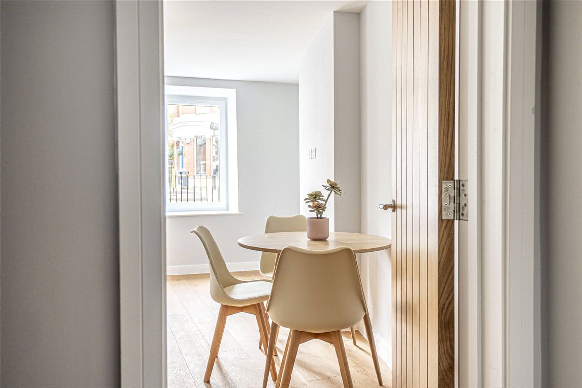 1 bedroom flat, Stockbridge Road, Winchester SO22 - Available