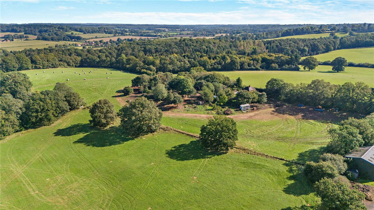 38.2 acres House, Briff Lane, Bucklebury RG7 - Sold