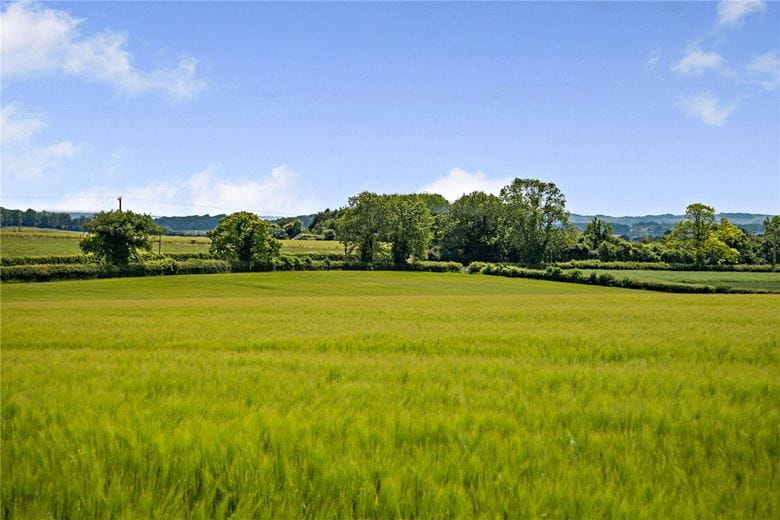 100 acres House, Leckhampstead, Newbury RG20 - Sold STC