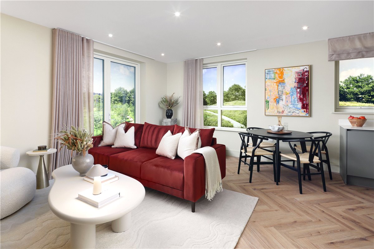 3 bedroom flat, London Square Wandsworth Common, Springfield Drive SW17 - Available