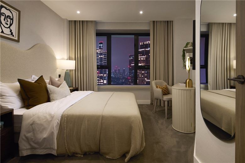 3 bedroom flat, London Square Nine Elms, Ponton Road SW11 - Available