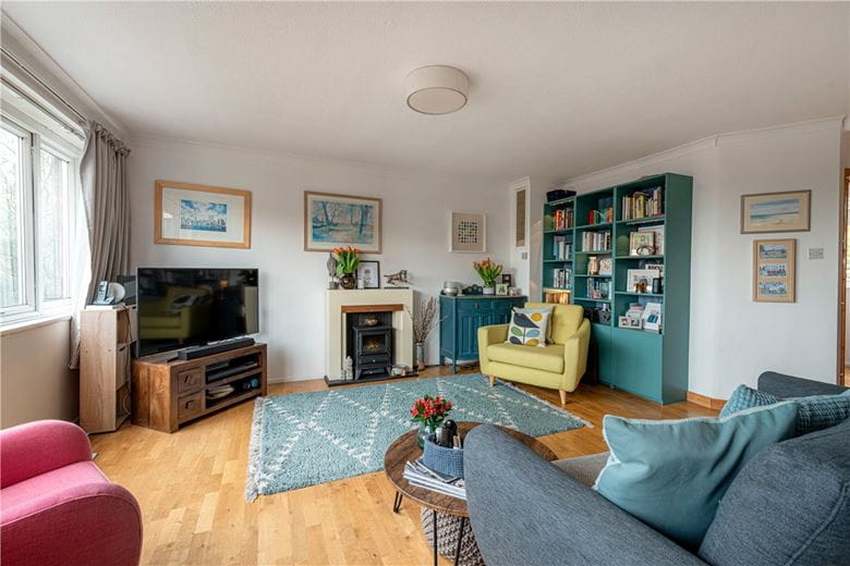 4 bedroom house, Burntwood Grange Road, London SW18 - Available