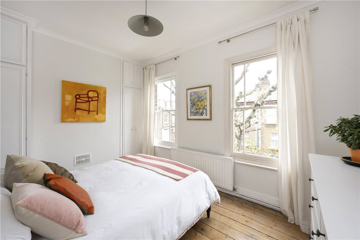 2 bedroom house, Sabine Road, Battersea SW11 - Sold