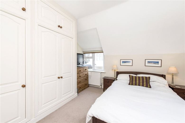 4 bedroom , St. James's Drive, Wandsworth Common SW17 - Sold