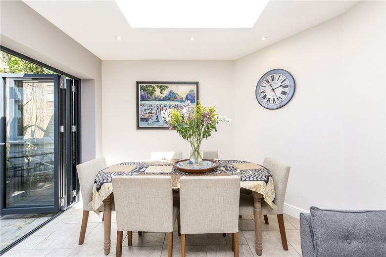 4 bedroom , St. James's Drive, Wandsworth Common SW17 - Sold