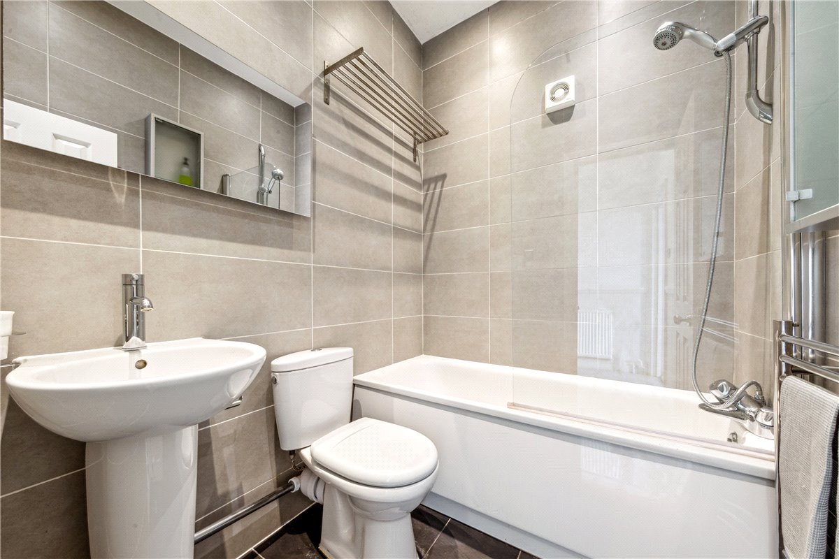 1 bedroom flat, Upper Tooting, London SW17 - Sold