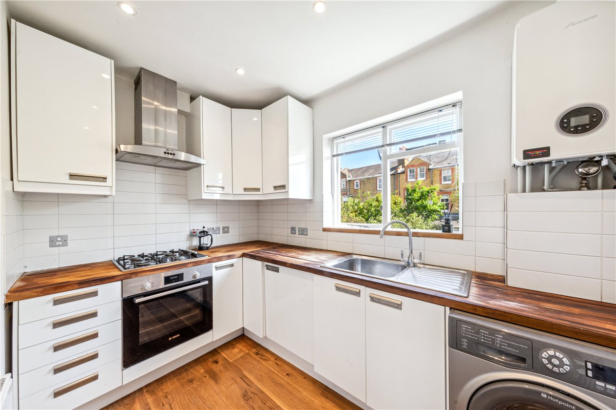 1 bedroom flat, Upper Tooting, London SW17 - Sold