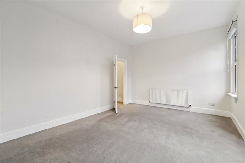 2 bedroom flat, Glenelg Road, London SW2 - Available