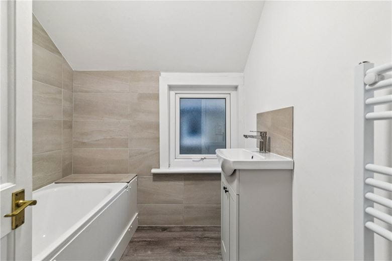 2 bedroom flat, Glenelg Road, London SW2 - Available