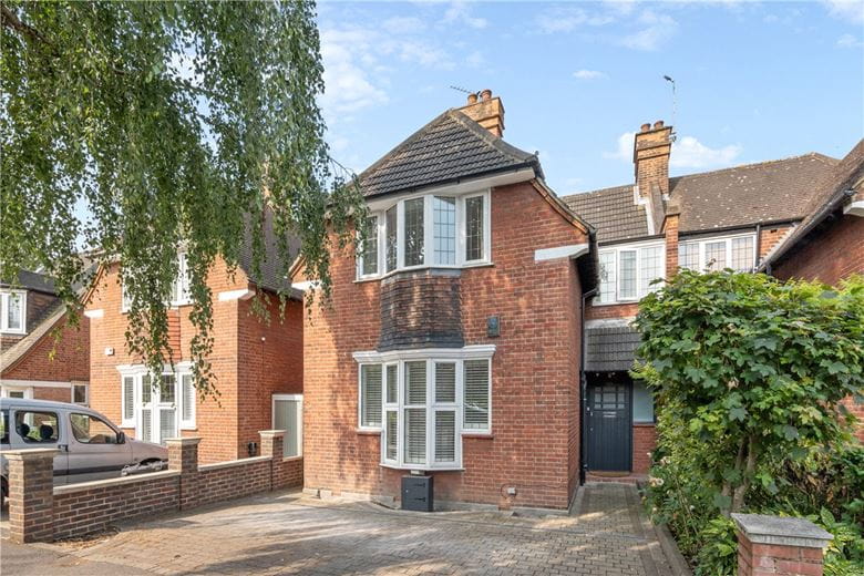 4 bedroom house, Ellerton Road, London SW18 - Sold